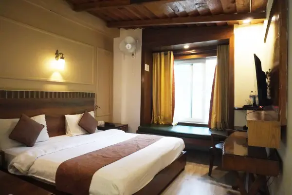 Swiss Cottage Room